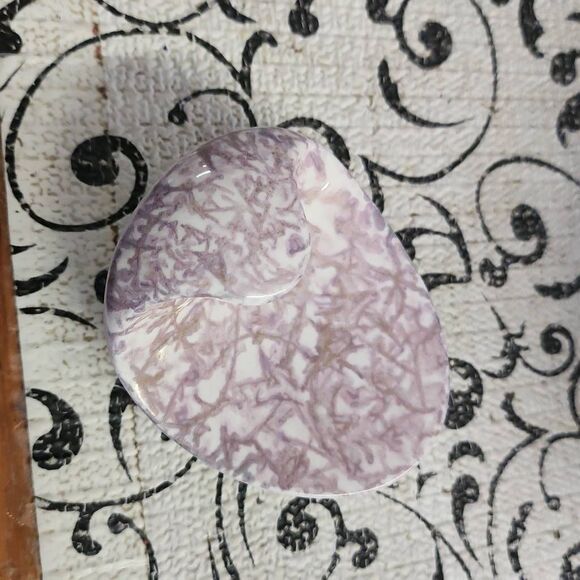 Lilac Patterned Tea Pot - Picture 5 of 9